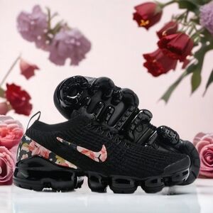 Nike Black Floral Flyknit Sneakers with Floral Swoosh Women Shoes